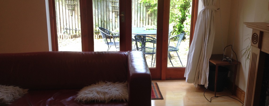 Lounge, view to garden